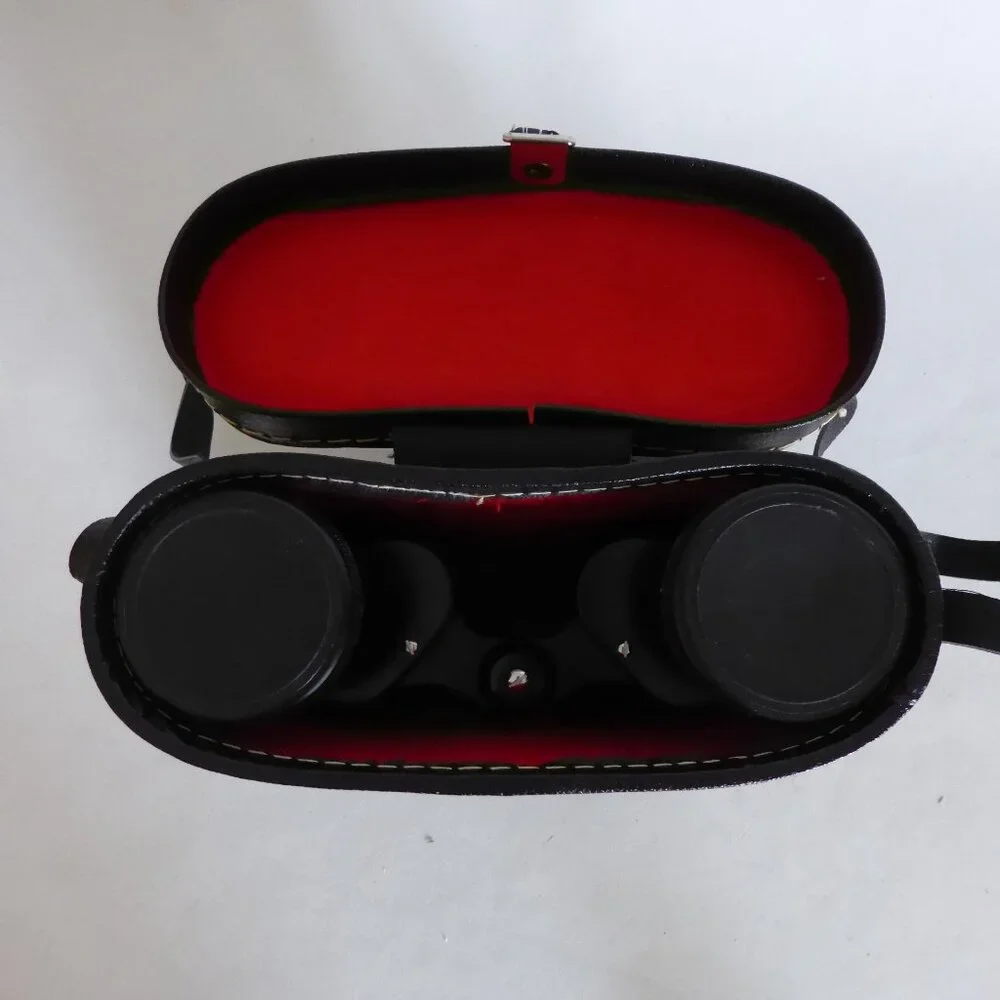 VINTAGE 7 x 35 BELMONT LIGHTWEIGHT FIELD VIEW BINOCULARS IN BLACK CASE